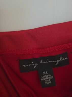City Triangles Red Sleeveless Top
